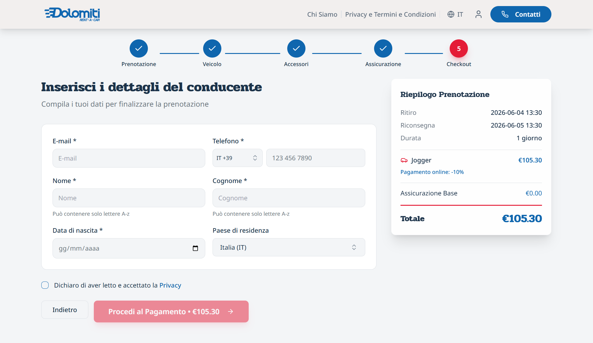 Página de checkout Dolomiti Rent-a-Car com formulário de dados do condutor